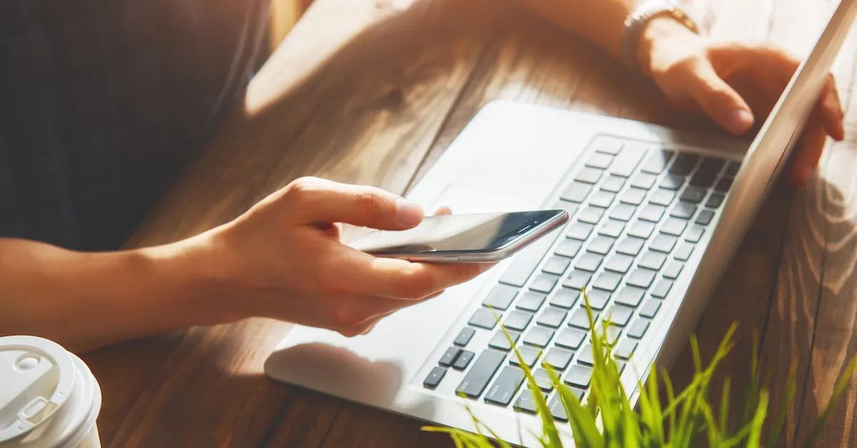 Vulnerabilities of Wi-Fi networks