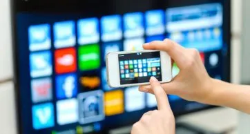 How to connect a smartphone to the TV